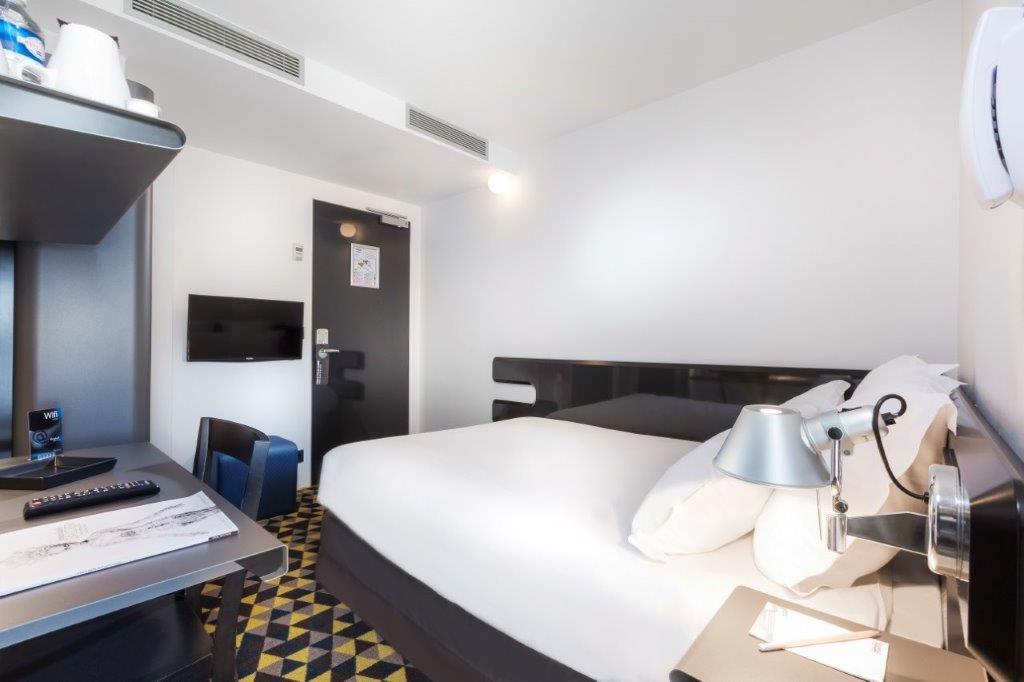 Hotel Libertel Montmartre Opéra Parigi Esterno foto