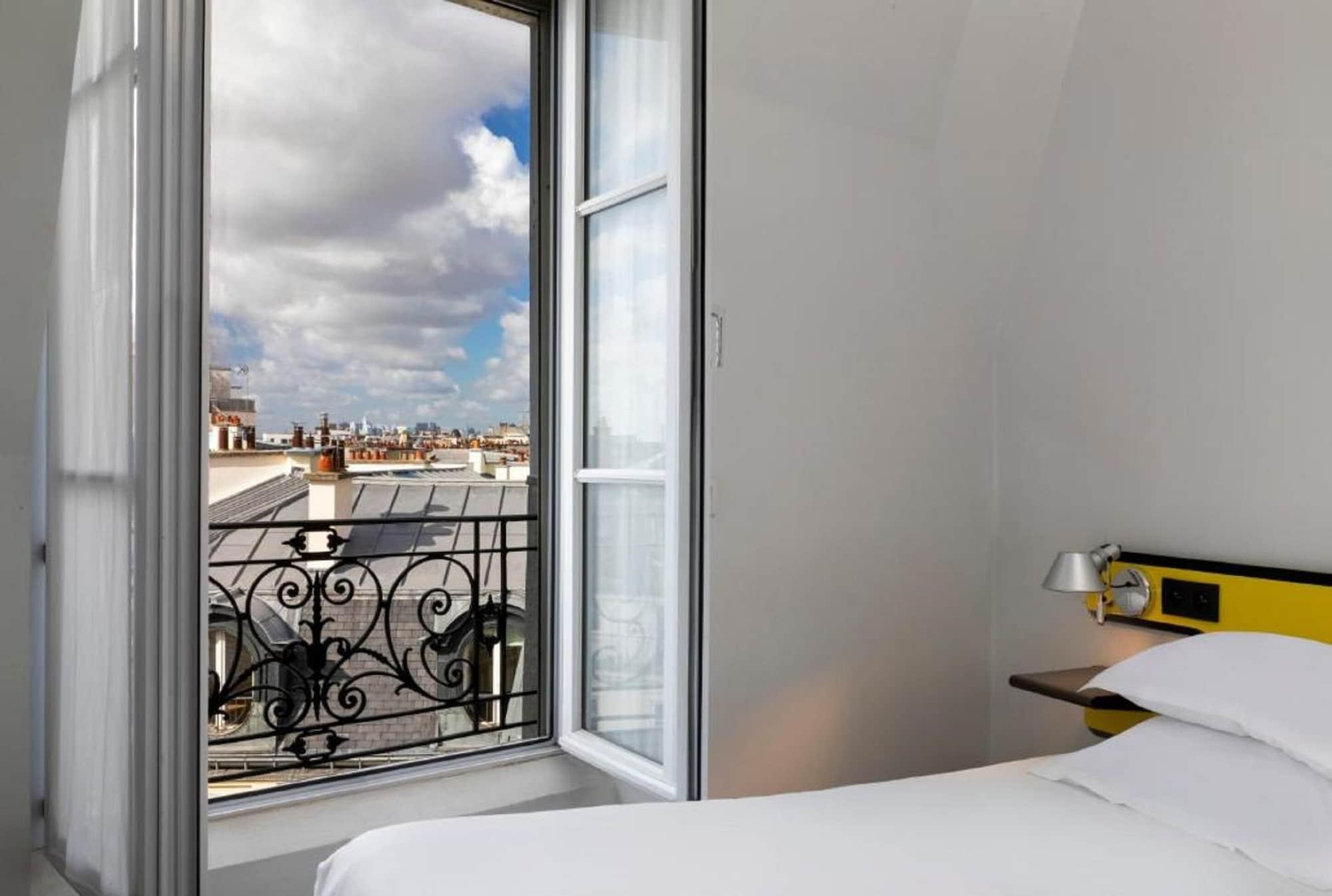 Hotel Libertel Montmartre Opéra Parigi Esterno foto