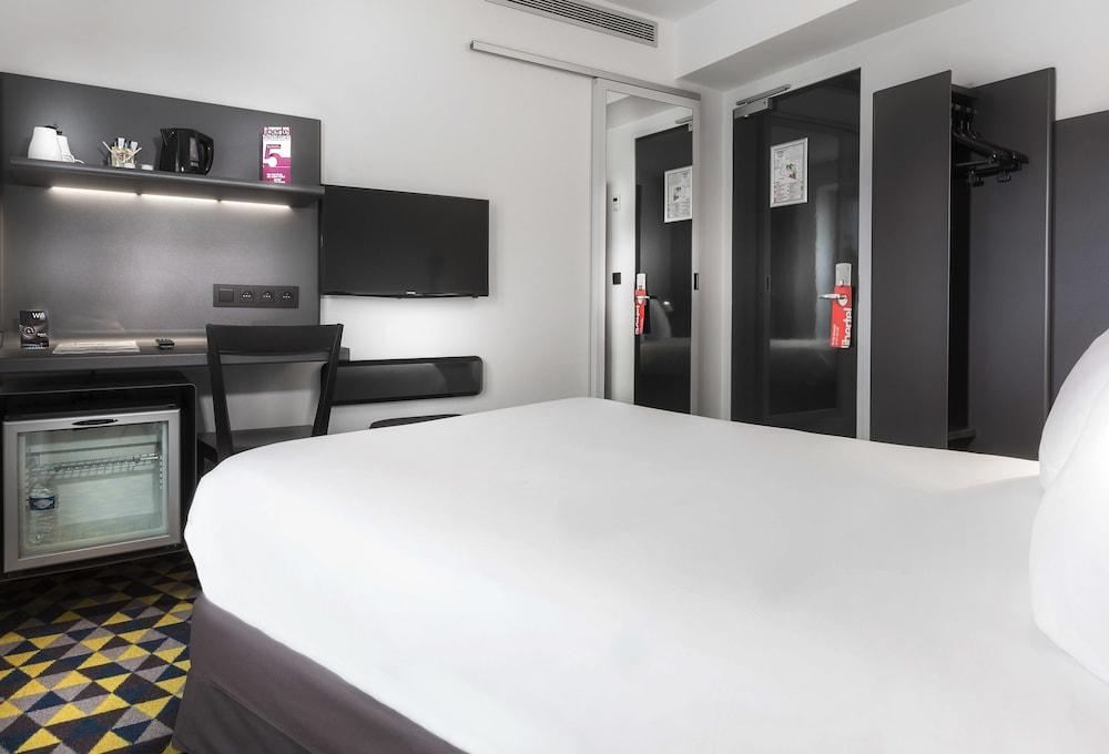 Hotel Libertel Montmartre Opéra Parigi Esterno foto